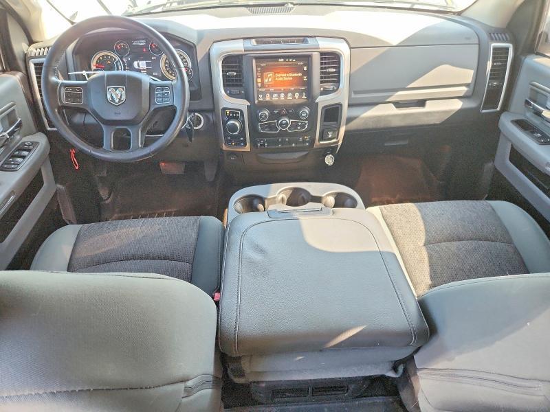 2015 RAM 1500 SLT — Фото 8 из 12