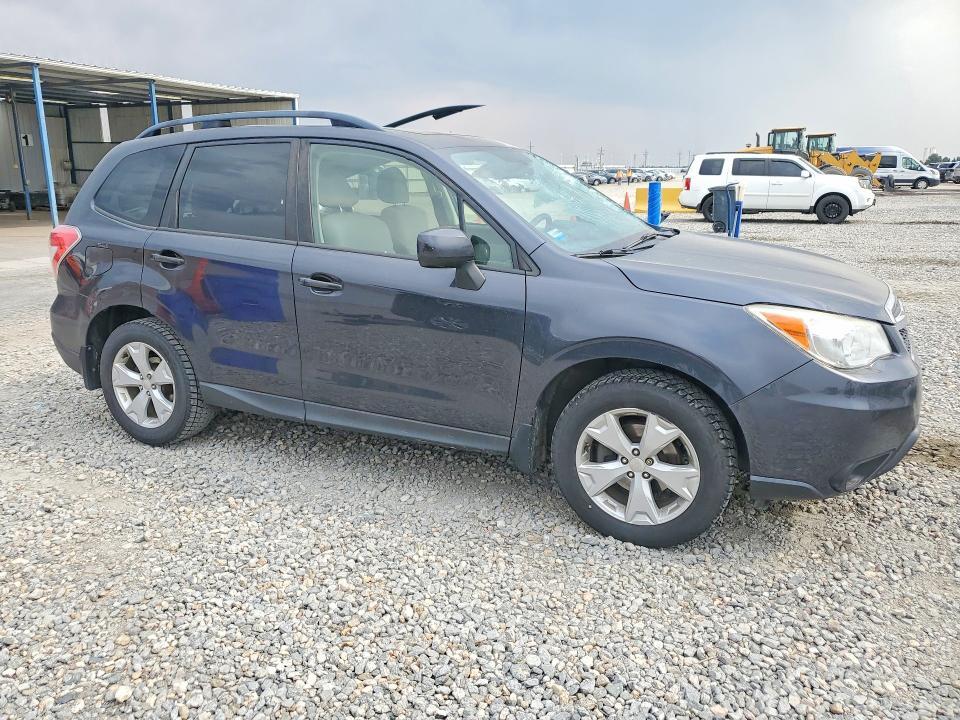 JF2SJADC0FH535907 2015 SUBARU FORESTER photo no. 4