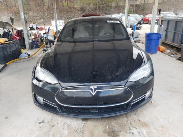 2015 TESLA MODEL S 85D — Фото 5 из 12