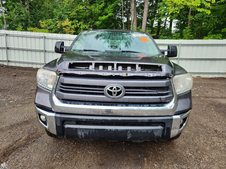 2015 TOYOTA TUNDRA SR5 — Фото 5 из 12
