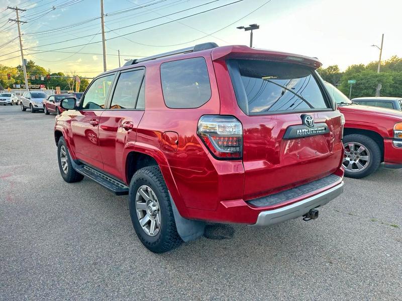 2015 TOYOTA 4RUNNER TRAIL PREMIUM — Фото 3 из 14