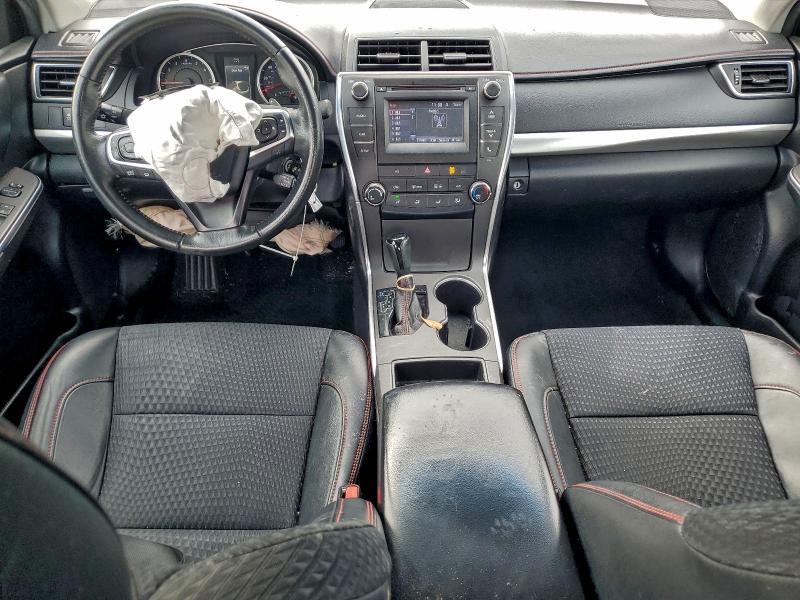 2015 TOYOTA CAMRY LE — Фото 8 из 13