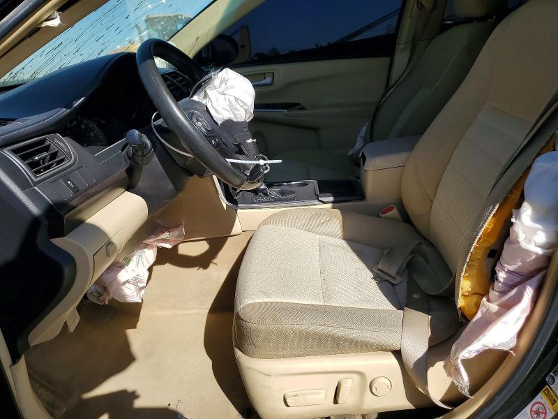 2015 TOYOTA CAMRY LE — Фото 7 из 13