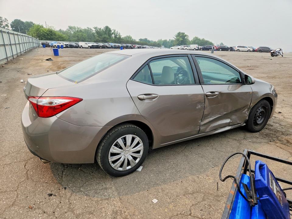 2T1BURHE8FC457123 2015 TOYOTA COROLLA photo no. 3