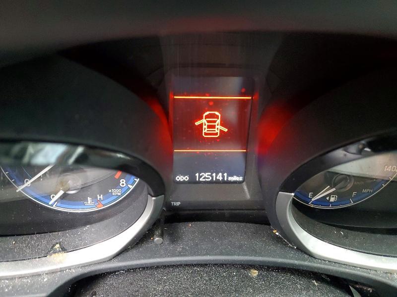 2015 TOYOTA COROLLA S PLUS — Фото 9 из 12