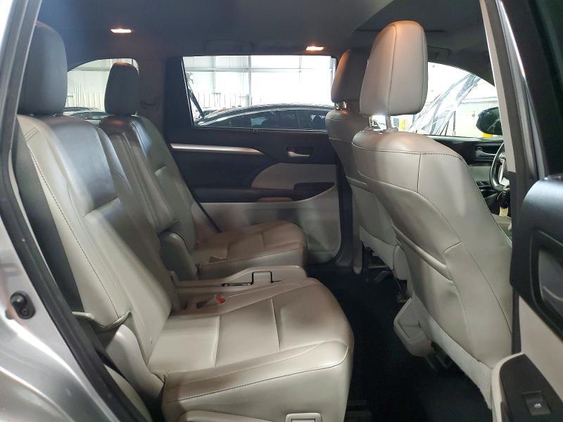 2015 TOYOTA HIGHLANDER XLE — Фото 11 из 13