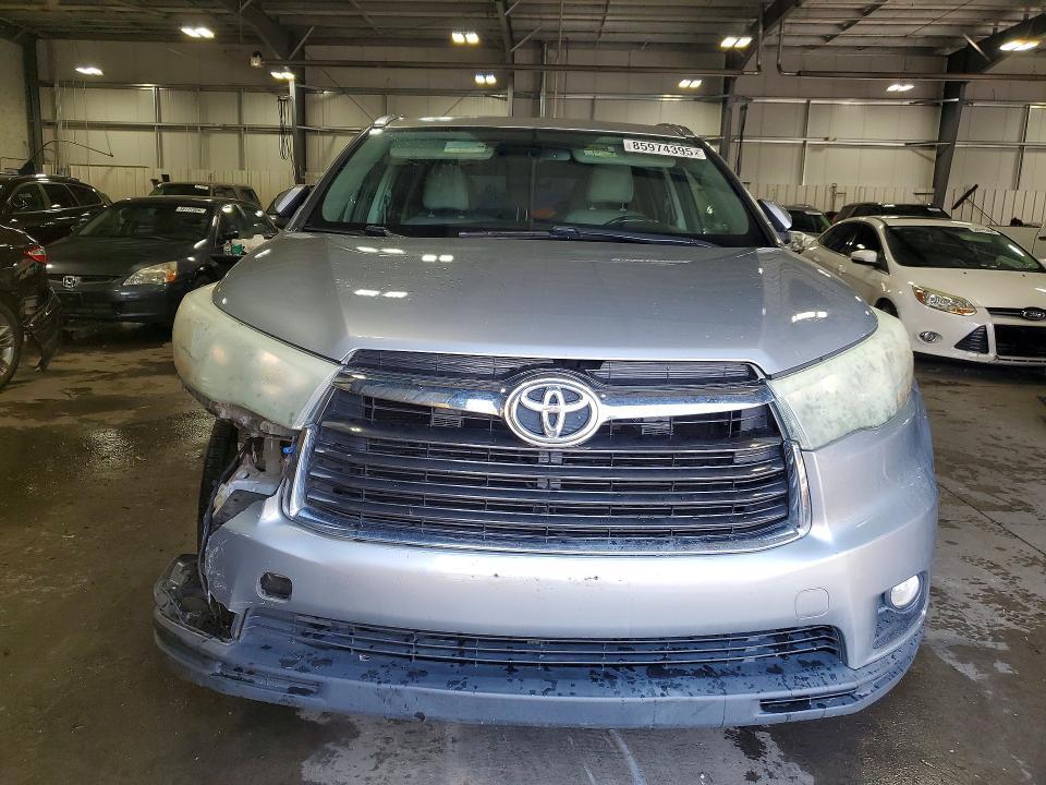 2015 TOYOTA HIGHLANDER XLE — Фото 5 из 13