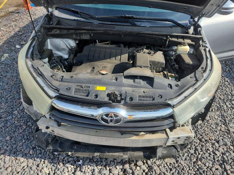 2015 TOYOTA HIGHLANDER LE PLUS — Фото 12 из 14