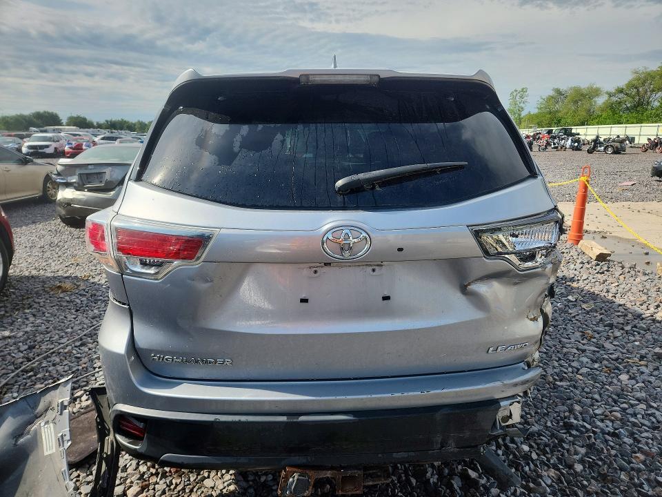 2015 TOYOTA HIGHLANDER LE PLUS — Фото 6 из 14