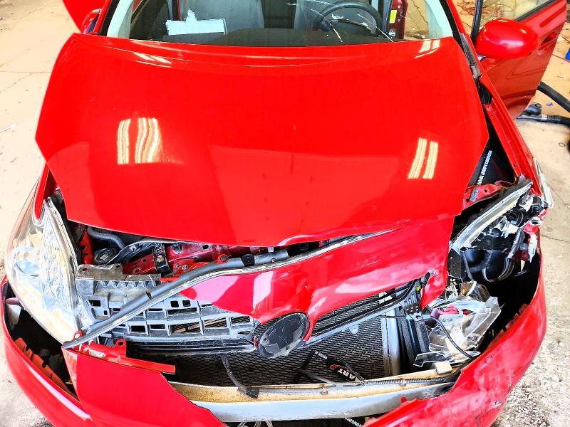 2015 TOYOTA PRIUS TWO — Фото 12 из 13