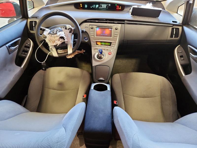2015 TOYOTA PRIUS TWO — Фото 8 из 13