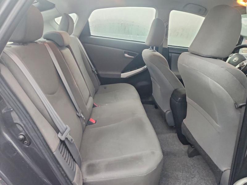 2015 TOYOTA PRIUS TWO — Фото 10 из 12