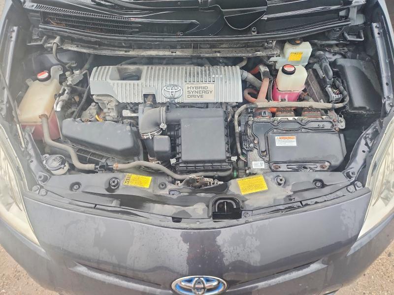 2015 TOYOTA PRIUS TWO — Фото 11 из 12