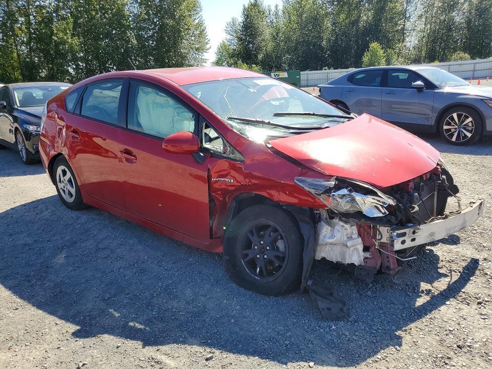 2015 TOYOTA PRIUS TWO — Фото 4 из 13