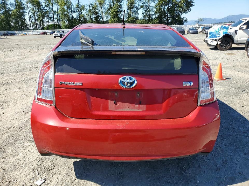 2015 TOYOTA PRIUS TWO — Фото 6 из 13