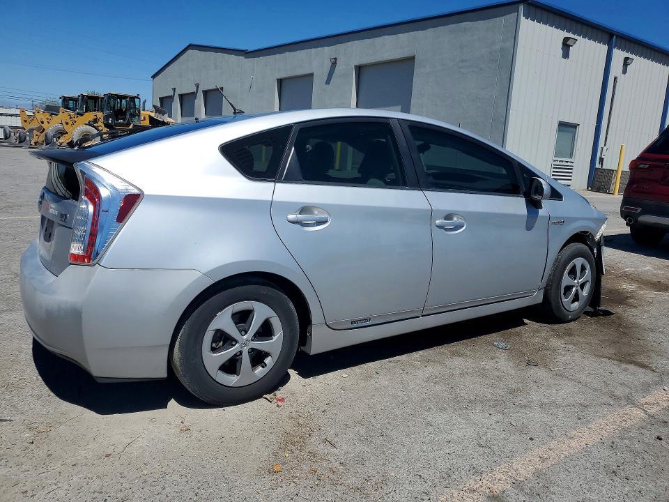 JTDKN3DU3F0394806 2015 TOYOTA PRIUS photo no. 3