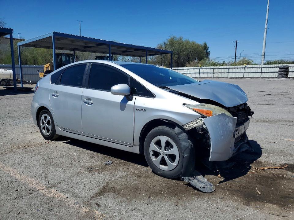 JTDKN3DU3F0394806 2015 TOYOTA PRIUS photo no. 4