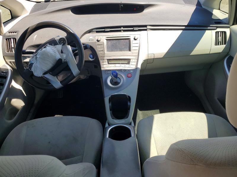JTDKN3DU3F0394806 2015 TOYOTA PRIUS photo no. 8