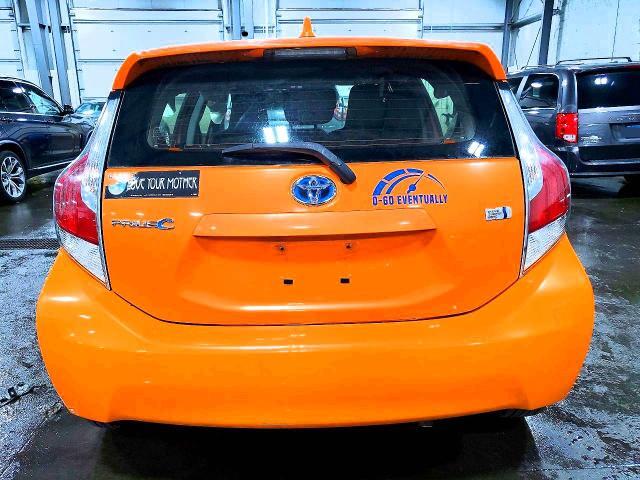 2015 TOYOTA PRIUS C ONE — Фото 6 из 14