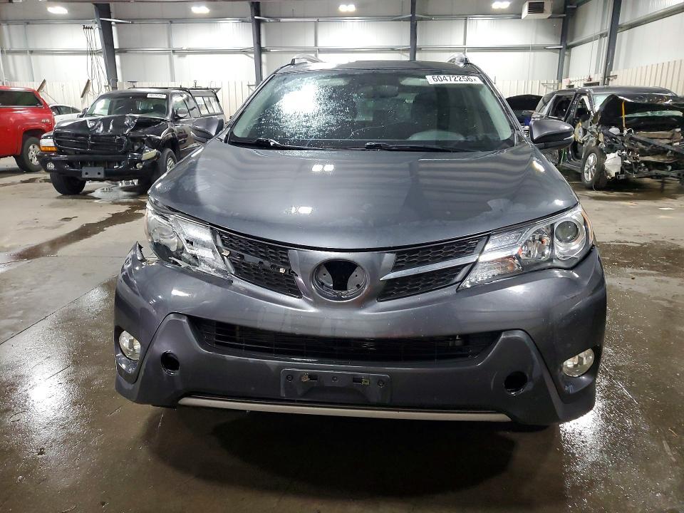 2015 TOYOTA RAV4 XLE — Фото 5 из 13