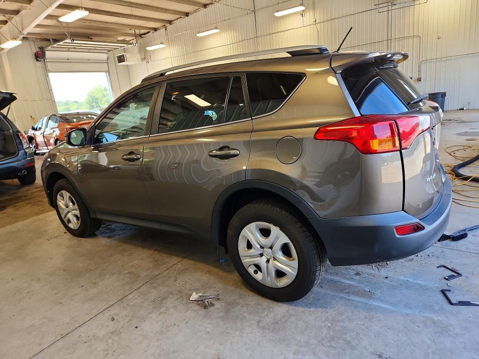 2T3BFREV6FW274646 2015 TOYOTA RAV4 photo no. 2
