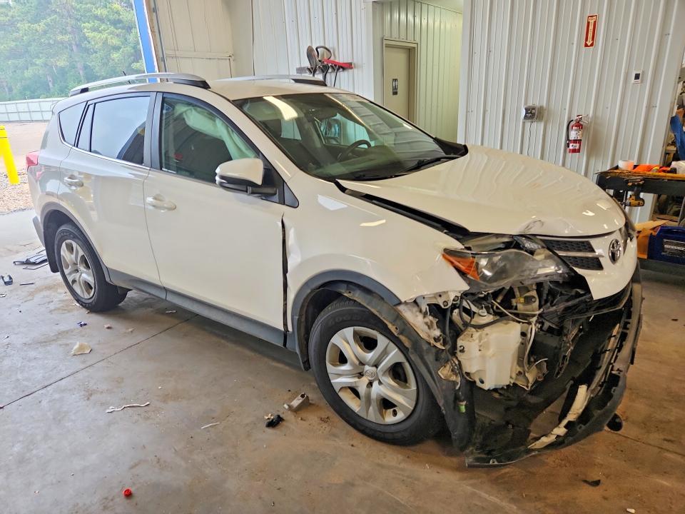 2015 TOYOTA RAV4 LE — Фото 4 из 13