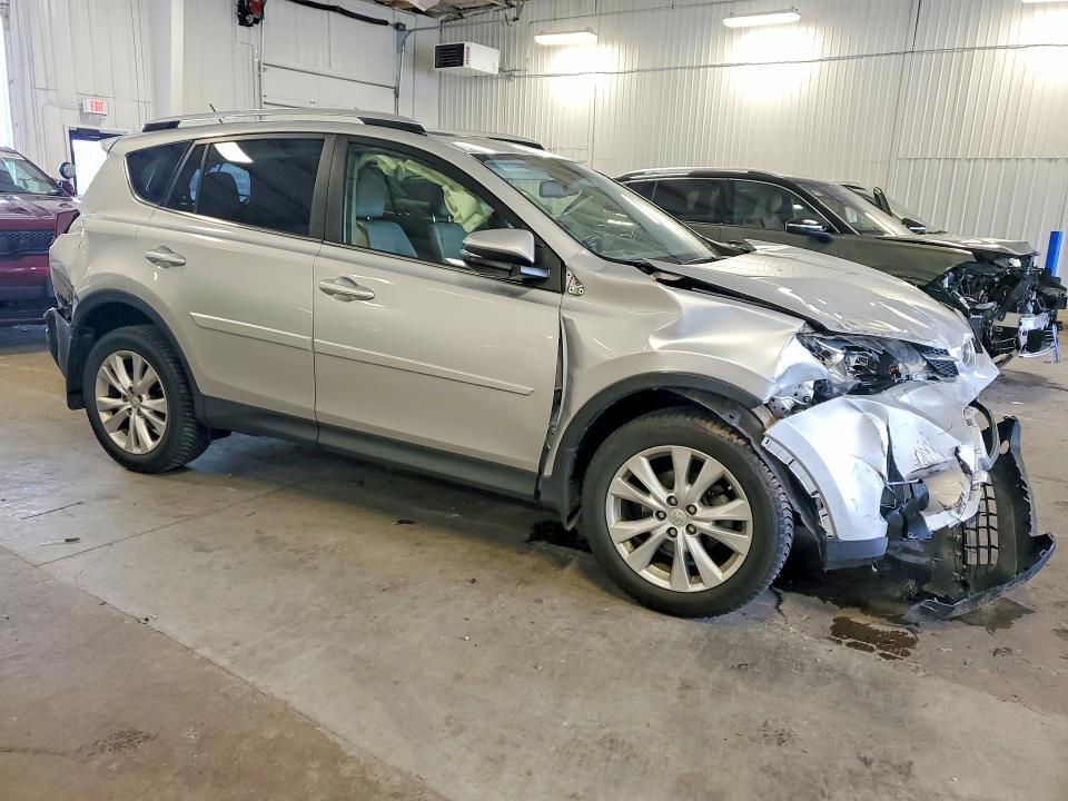 JTMDFREV3FD144751 2015 TOYOTA RAV4 photo no. 4