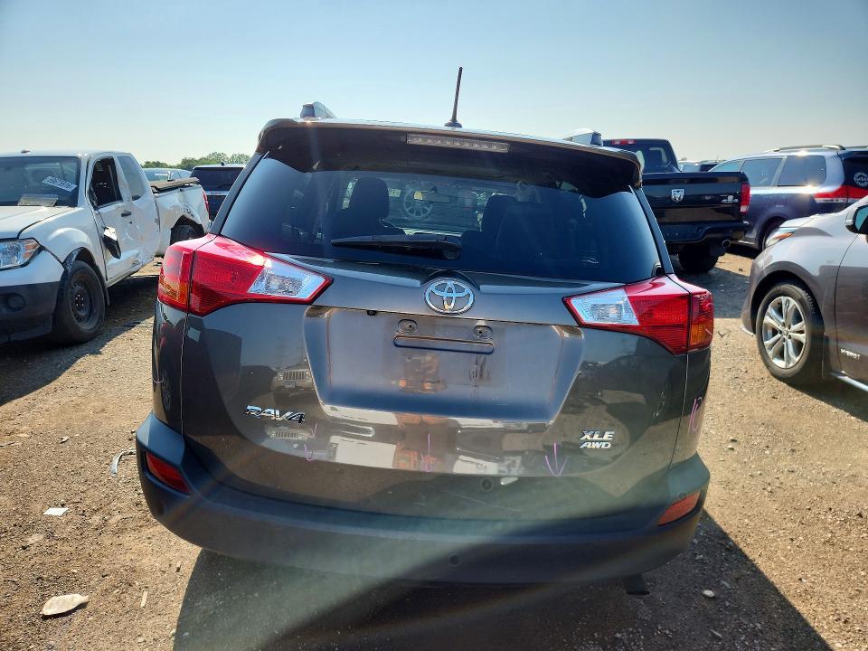 2T3RFREV0FW300236 2015 TOYOTA RAV4 photo no. 6