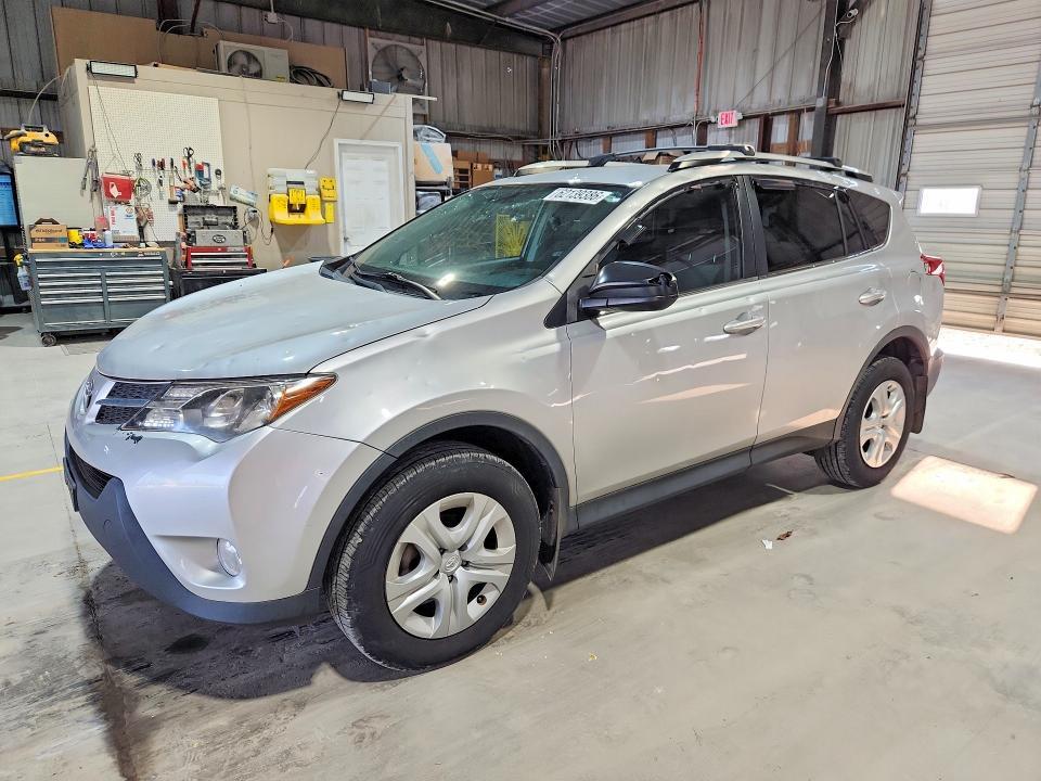 JTMBFREV5FJ037158 2015 TOYOTA RAV4 photo no. 1