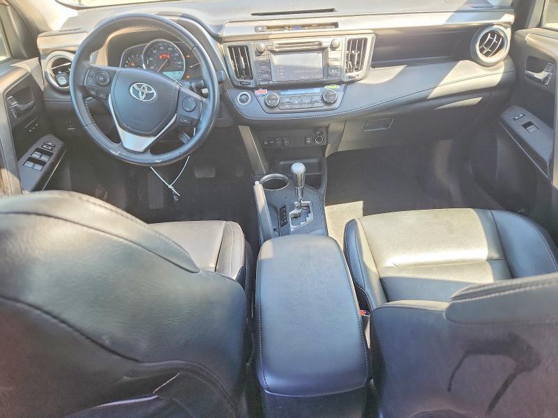 2015 TOYOTA RAV4 LIMITED — Фото 8 из 13