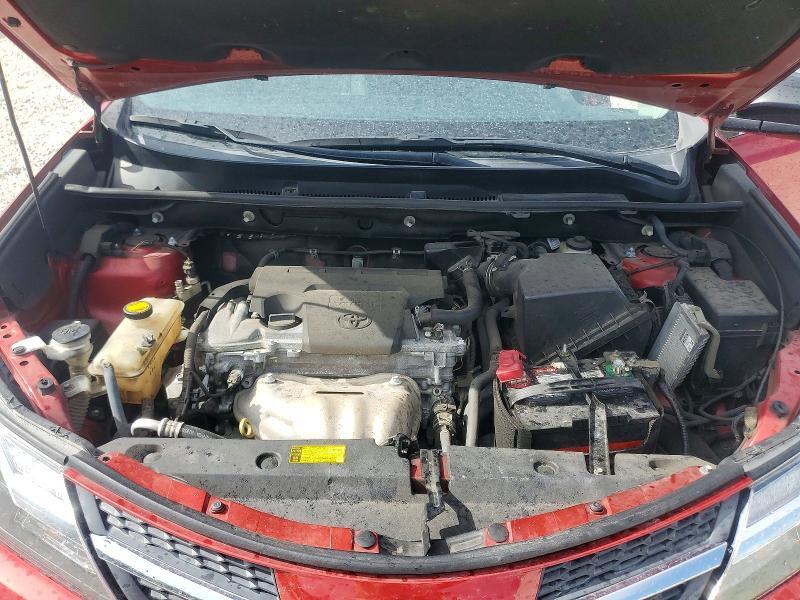 2015 TOYOTA RAV4 LE — Фото 12 из 14