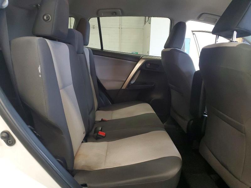 2015 TOYOTA RAV4 LE AWD — Фото 11 из 13