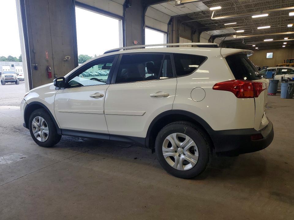 2015 TOYOTA RAV4 LE AWD — Фото 2 из 13