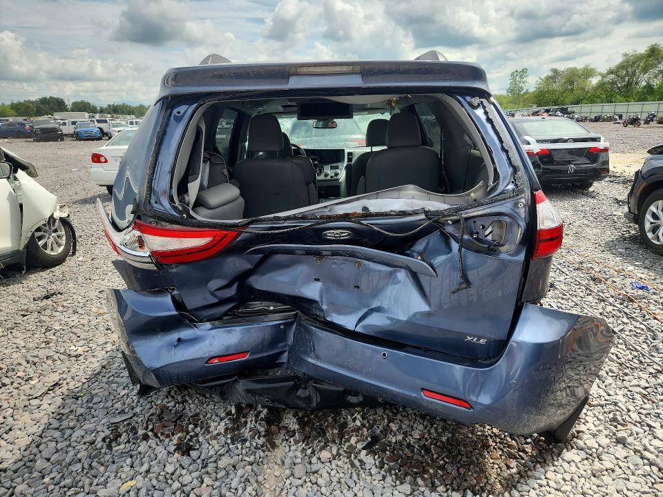 2015 TOYOTA SIENNA XLE PREMIUM 8-PASSENGER — Фото 6 из 13