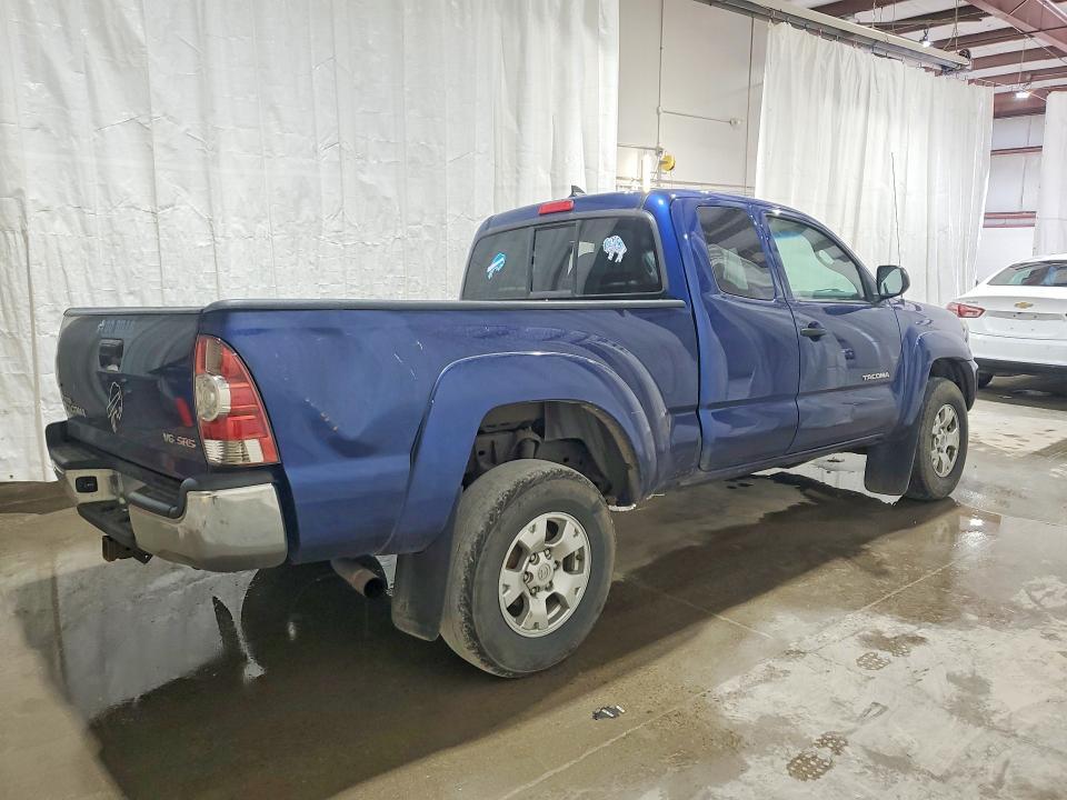 5TFUU4EN4FX138903 2015 TOYOTA TACOMA photo no. 3