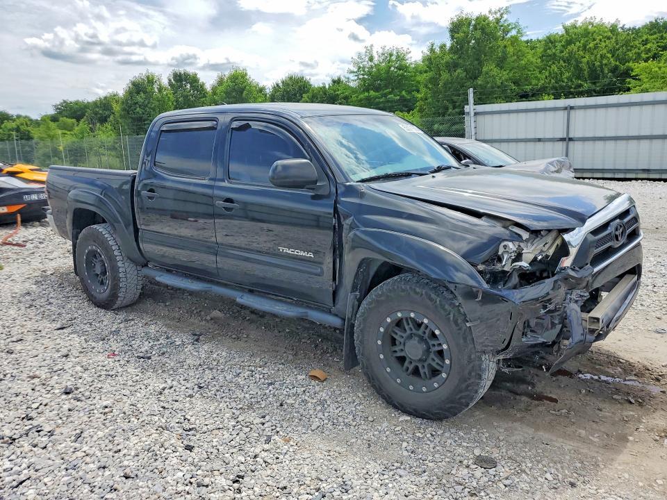 2015 TOYOTA TACOMA V6 — Фото 4 из 12