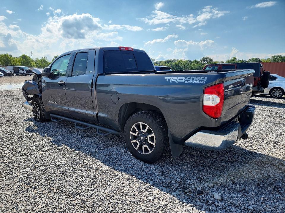 2015 TOYOTA TUNDRA SR5 — Фото 2 из 12