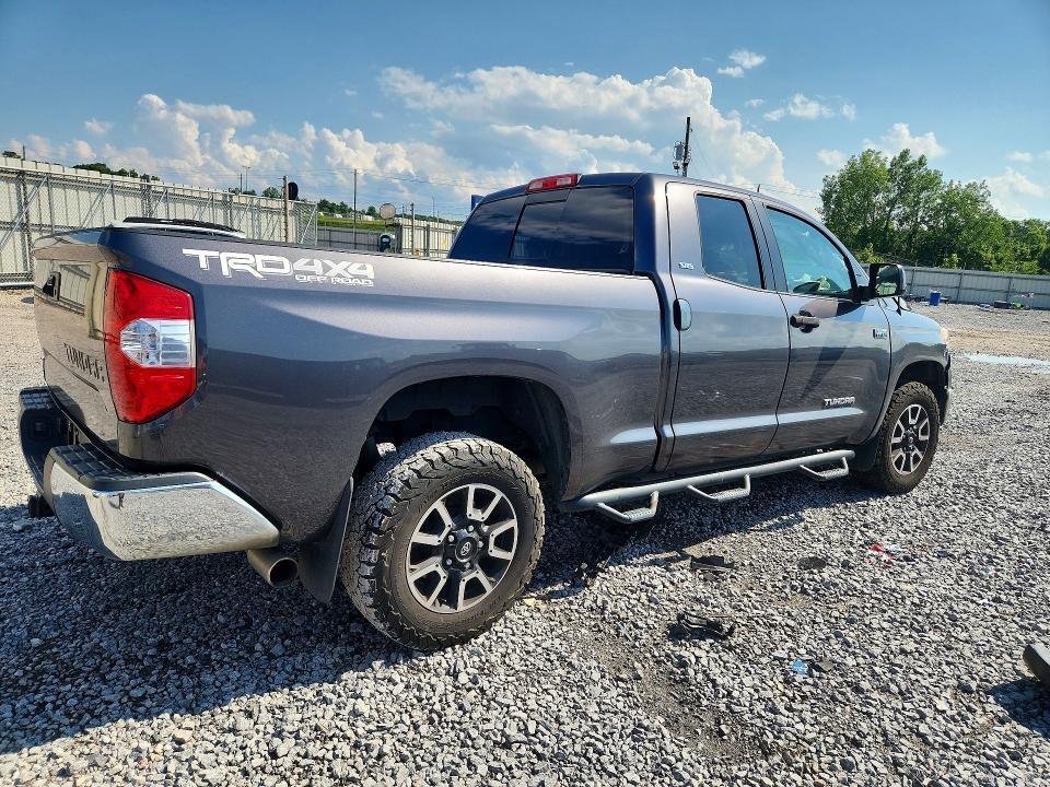 2015 TOYOTA TUNDRA SR5 — Фото 3 из 12