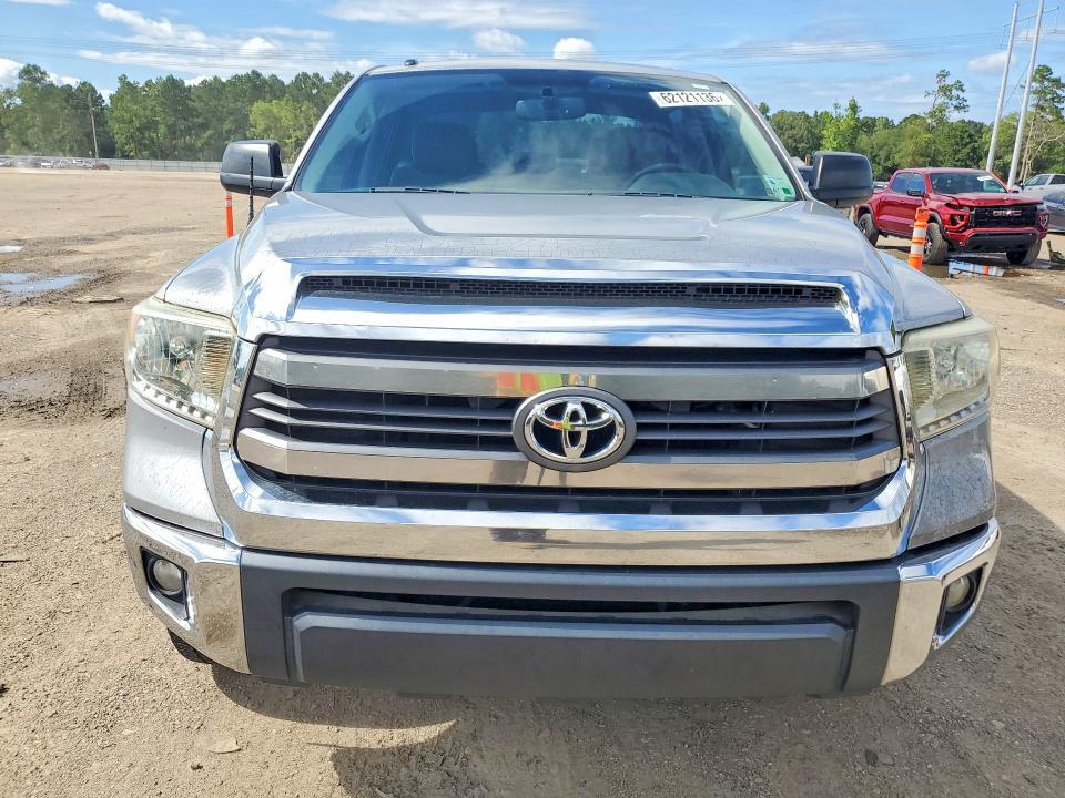 2015 TOYOTA TUNDRA CREWMAX SR5 — Фото 5 из 12