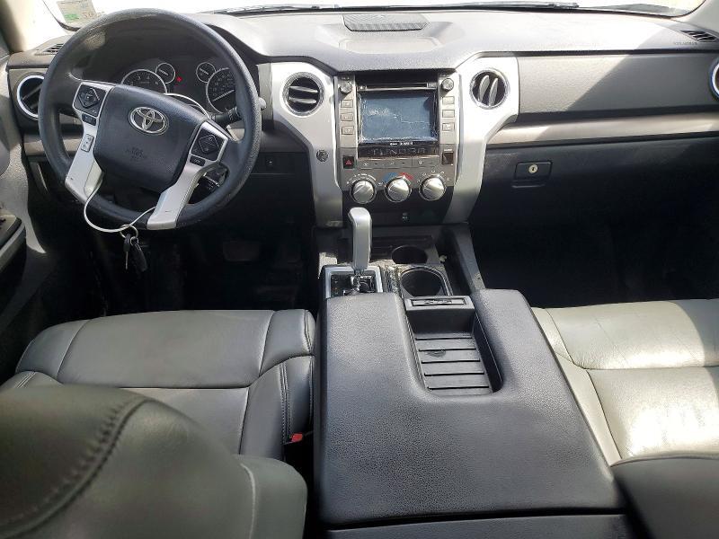 2015 TOYOTA TUNDRA CREWMAX SR5 — Фото 8 из 12