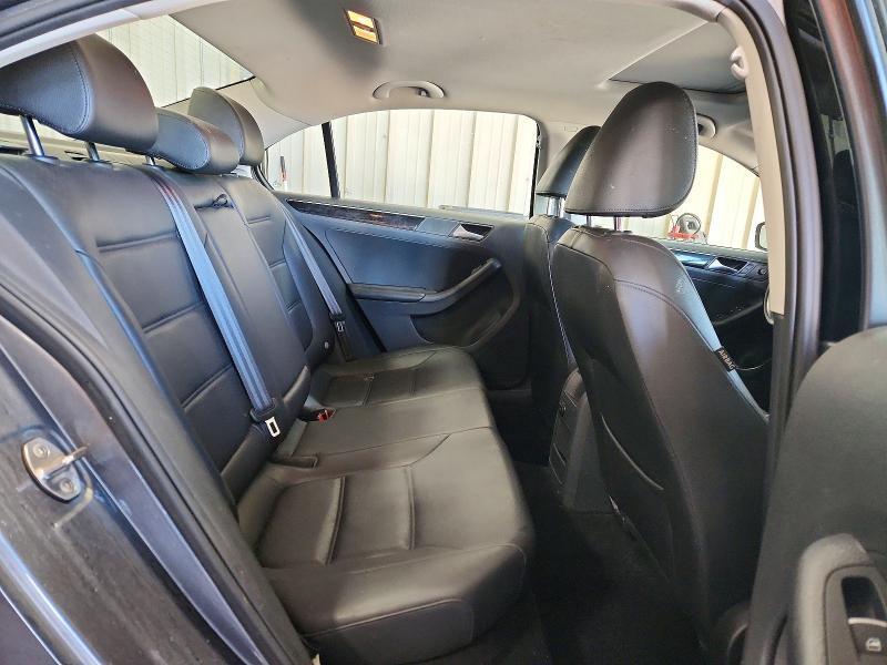2015 VOLKSWAGEN JETTA TDI — Фото 10 из 12