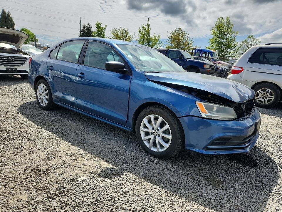 2015 VOLKSWAGEN JETTA SE — Фото 4 из 12