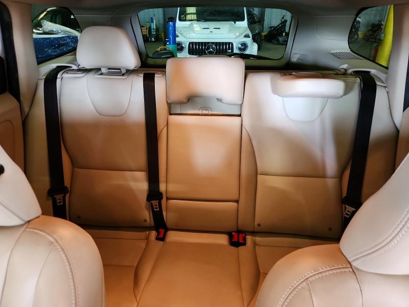 2015 VOLVO XC60 T5 PLATINUM — Фото 10 из 13