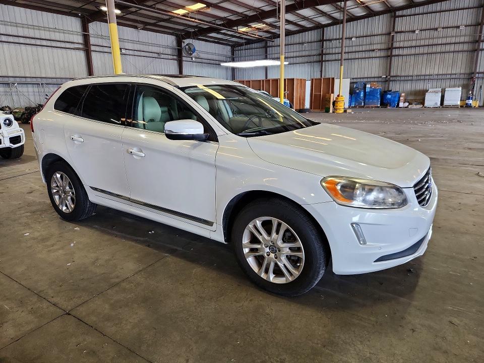 2015 VOLVO XC60 T5 PLATINUM — Фото 4 из 13