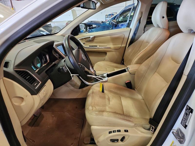 2015 VOLVO XC60 T5 PLATINUM — Фото 7 из 13