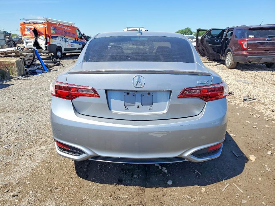 2016 ACURA ILX PREMIUM — Фото 6 из 12