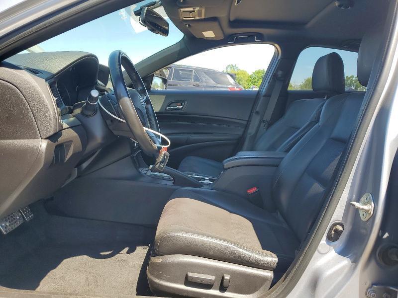 2016 ACURA ILX PREMIUM — Фото 7 из 12