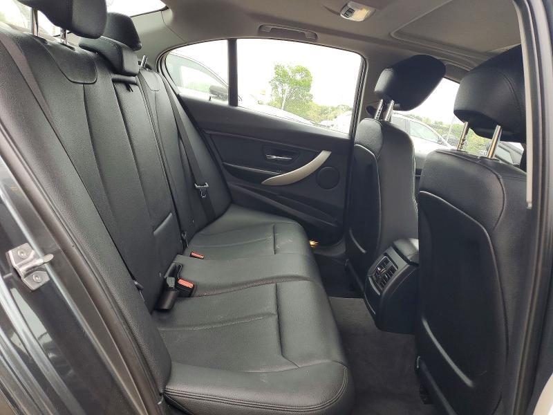 WBA8E5G5XGNT93082 2016 BMW 320 photo no. 10
