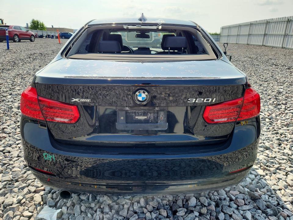 2016 BMW 320 XI — Фото 6 из 12