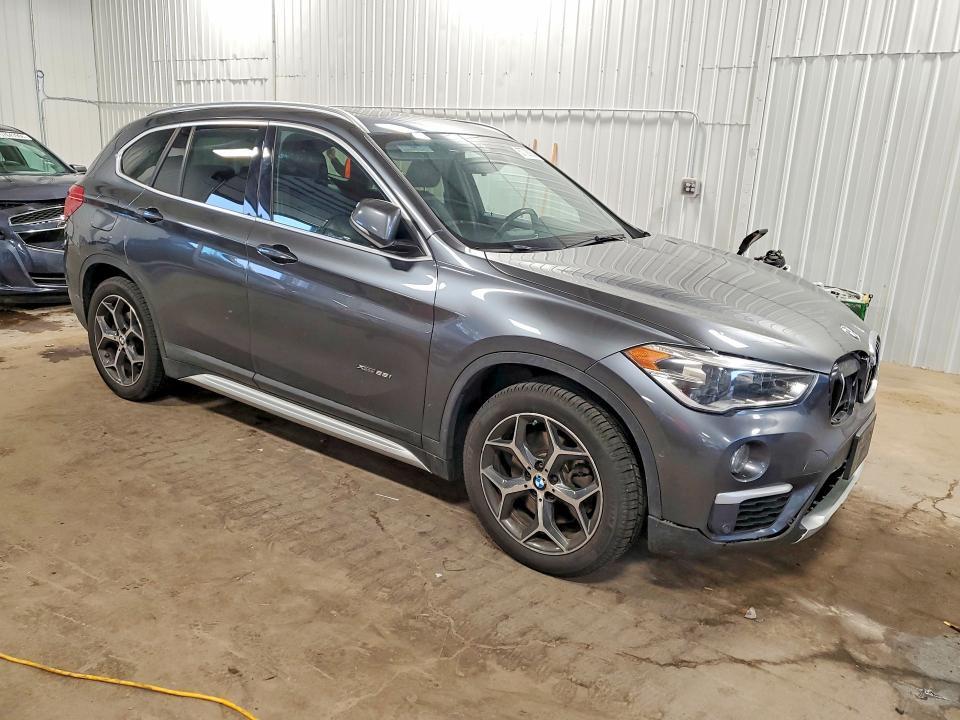 2016 BMW X1 XDRIVE28I — Фото 4 из 13